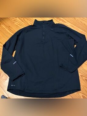 Nike Black Women's Half-Zip Dri-FIT Pullover